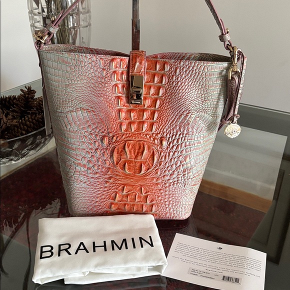 Brahmin Shira Bucket Bag Flirty Melbourne Croc-Embossed Leather NWT - Picture 6 of 10